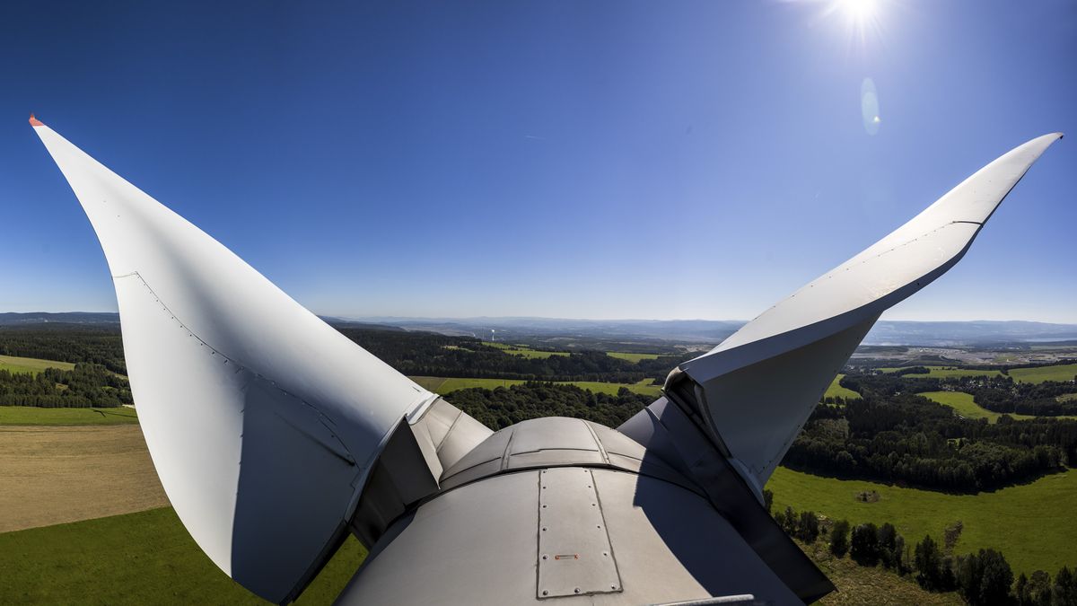 Siemens Energy řeší větrníky a žádá státní podporu. Akcie se prudce propadly