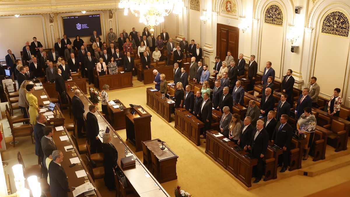Konsolidační balíček prošel Sněmovnou. Podívejte se na hlavní změny