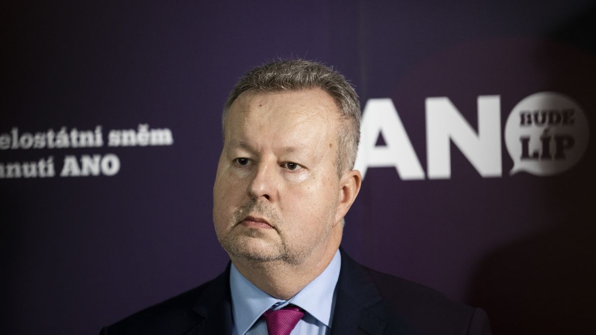 ANO vyloučilo obviněného Hrabáče, lídrem kampaně na Ústecku bude Brabec