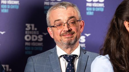 Já jsem starý muž, bitcoinová kauza je naprosto nesrozumitelná, říká poslanec ODS