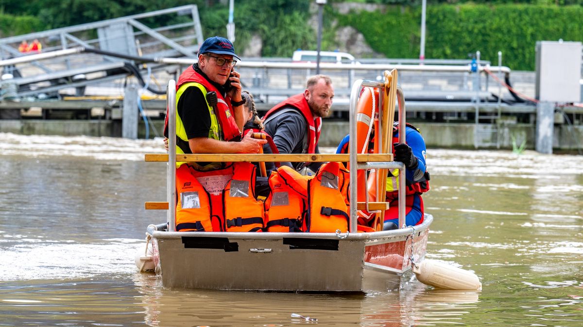 Povodně v Německu mají pět obětí, Dunaj v Pasově rychle stoupá