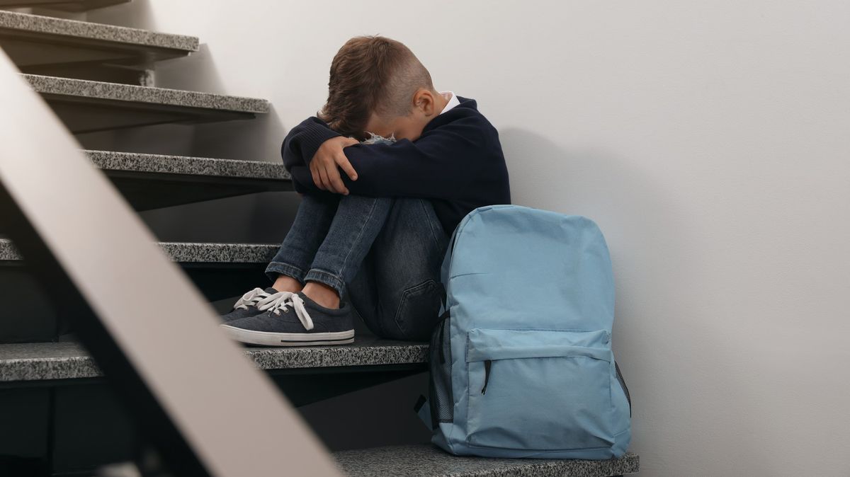 Britské děti na antidepresivech. Odborníci viní pandemii i sociální sítě