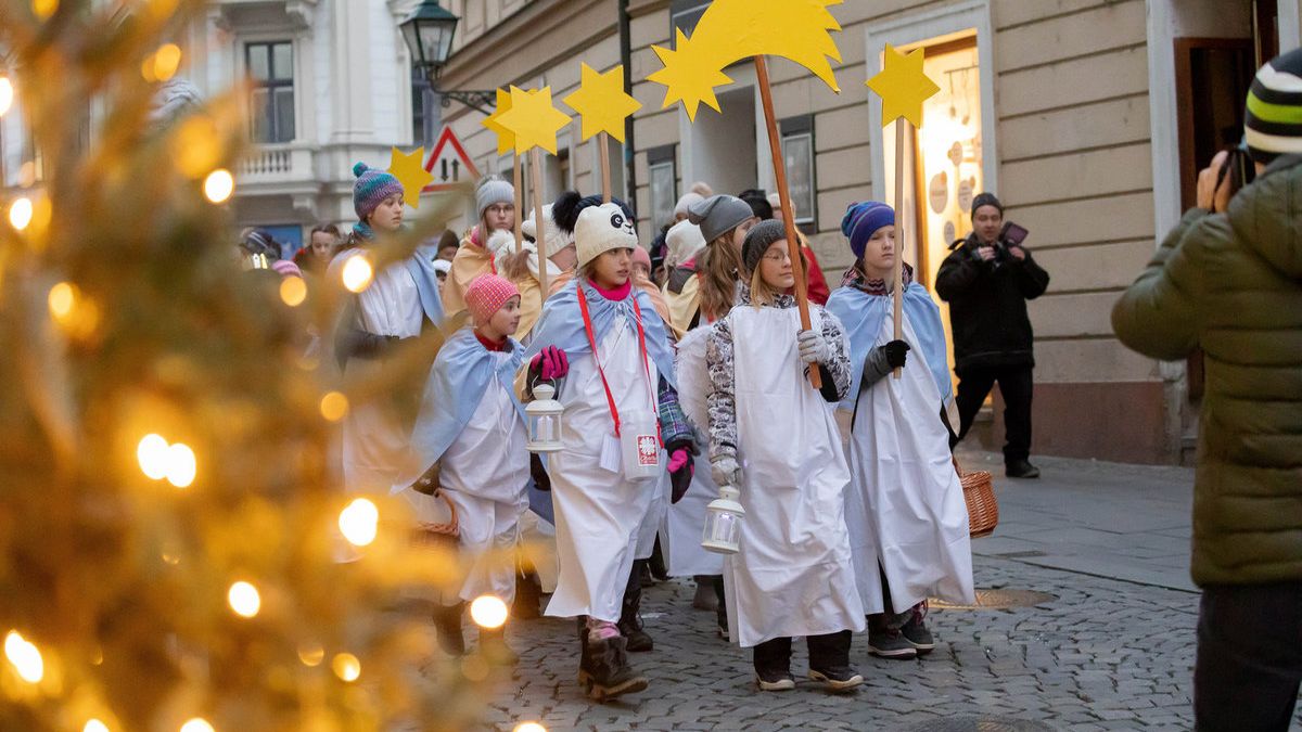 Lakomí Češi? Kdepak, loni darovali rekordní miliardy. Letos ale může být hůř