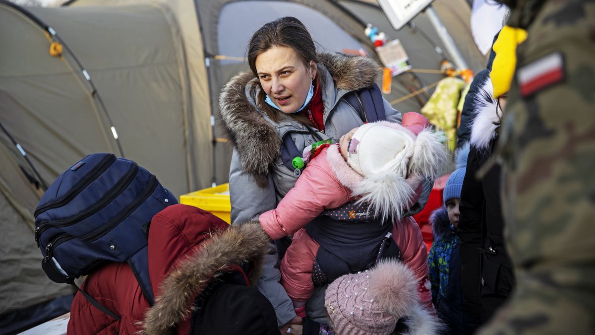 Počet víz pro ukrajinské uprchlíky překročil 200 000