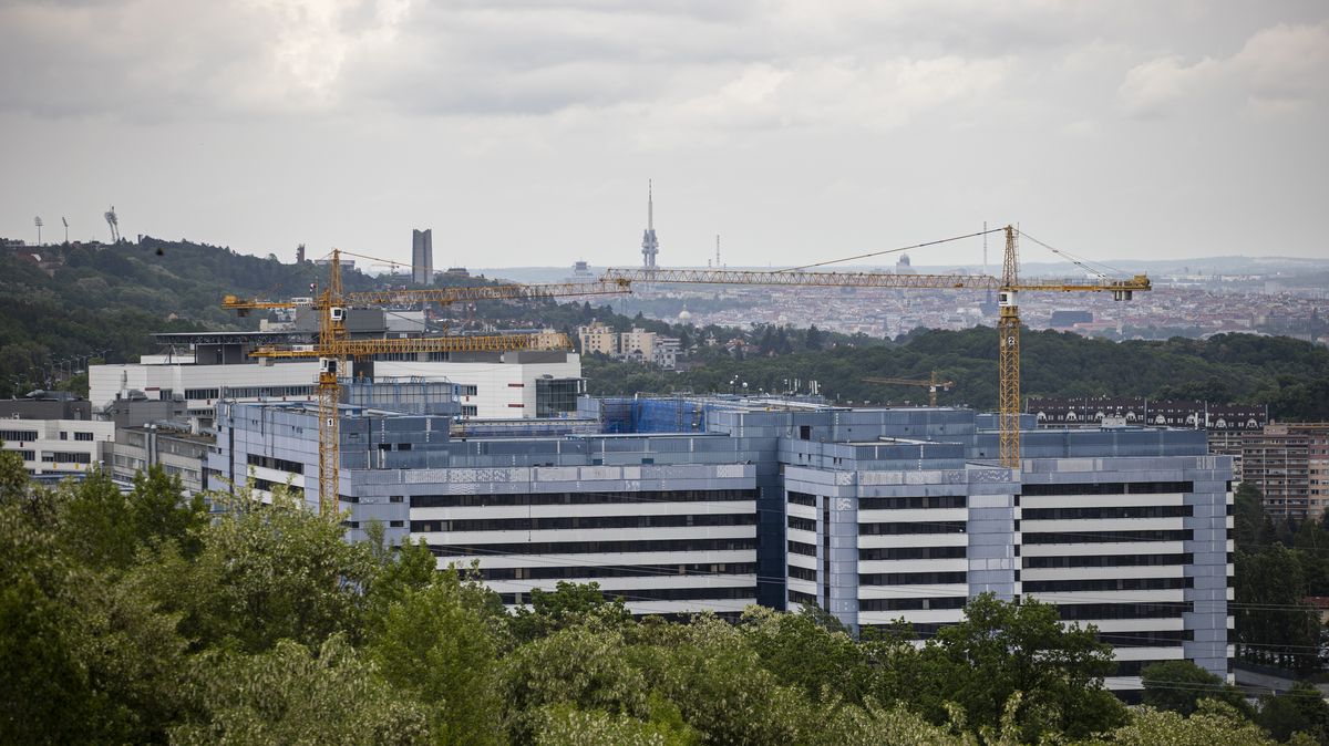 V pražském Motole začala stavba Českého onkologického institutu za 4,5 miliardy korun