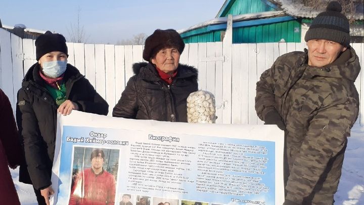 Za padlého ruského vojáka balíček pelmení, chlubí se úřady na Sibiři