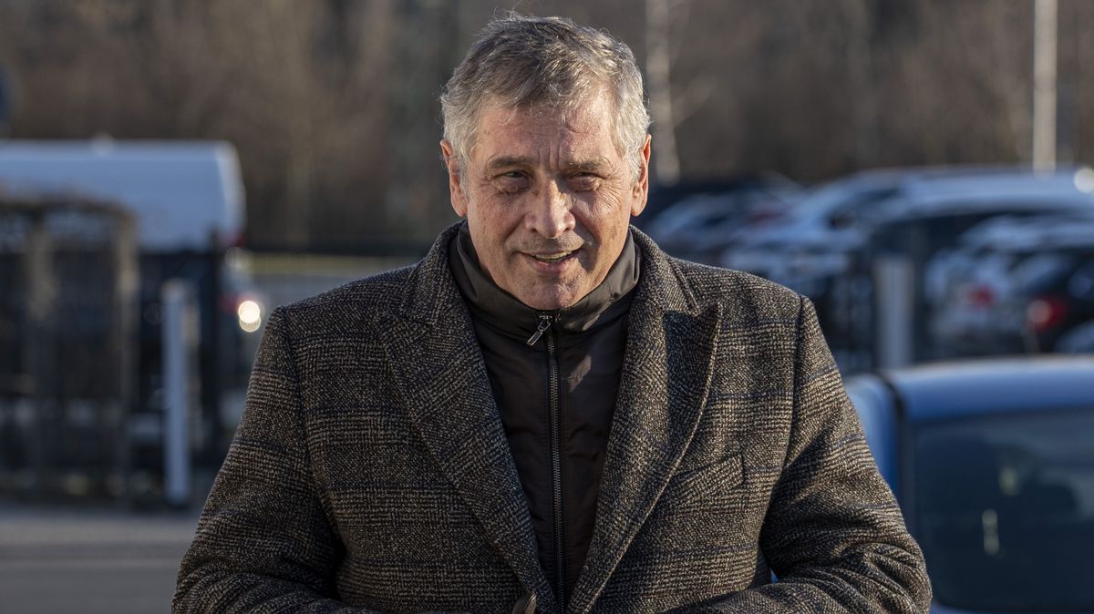 Vondrák opustil ANO, hejtmanem chce ale zůstat