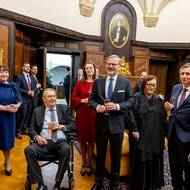 Na začátku setkání byl prostor pro neformální diskusi se skleničkou.