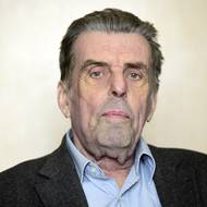 Jan Sokol, Řád Tomáše Garrigua Masaryka 1. třídy in memoriam za vynikající zásluhy o rozvoj demokracie, humanity a lidská práva. Filozof, vysokoškolský pedagog, publicista a politik.