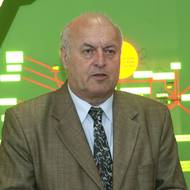 Miroslav Kopřiva, medaile Za zásluhy 1. stupně za zásluhy o stát v oblasti hospodářské. Podílel se na výstavbě vodní elektrárny Dlouhé stráně a založil inženýrskou společnost Energotis.