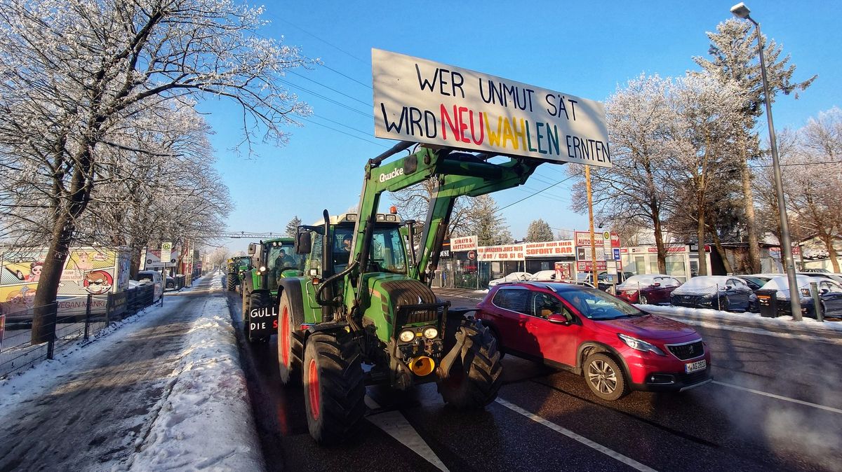Němečtí farmáři zablokovali dálniční nájezdy, do Norimberku svolali protest