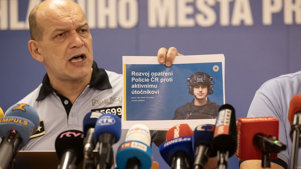 Policejní prezident odepsal pozůstalým. Chyby v případu střelby neuznal