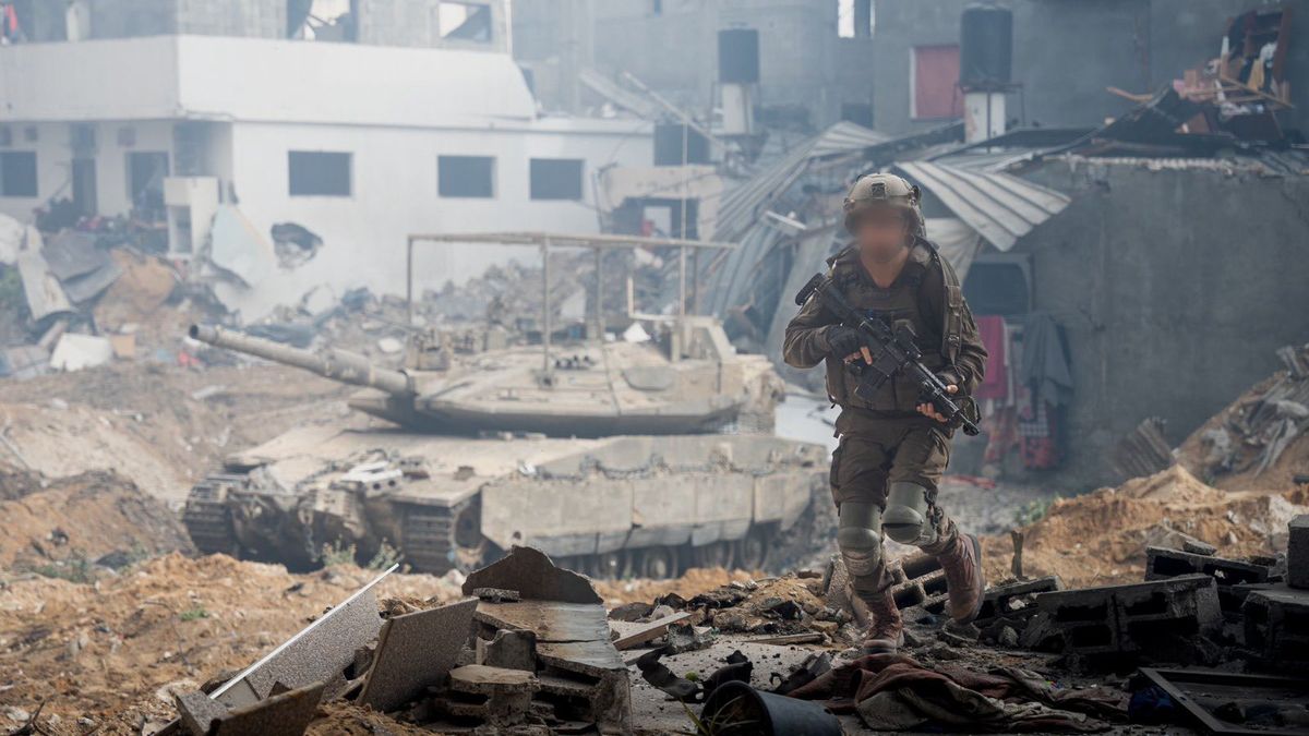 Zprávy z bojiště: Izrael válčí v „zapovězeném“ Rafahu bez zřejmého cíle
