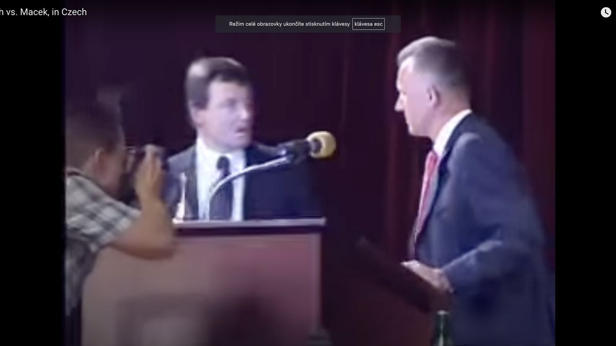 Připomeňte si video slavného Mackova pohlavku