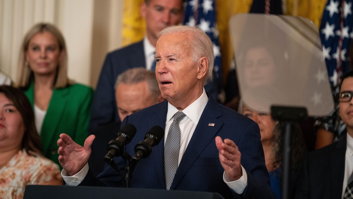 Souboje o prezidentský post se nevzdám, napsal Biden demokratům