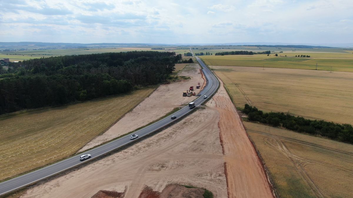 ŘSD hledá firmu, která postaví D6 v úseku Knínice - Bošov