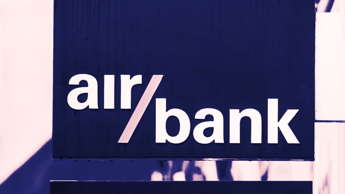 Skupině Air Bank klesl kvůli krizi čistý zisk o 15 procent na 1,5 miliardy