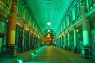  Letos se do této iniciativy irského turistického úřadu zapojí podle BBC rekordních 670 míst v 66 zemích. Na snímku krytý trh v Londýně Leadenhall Market.