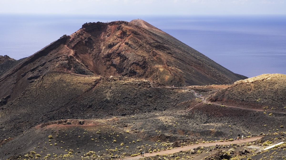Jeden z Kanárských ostrovů se připravuje na sopečnou erupci