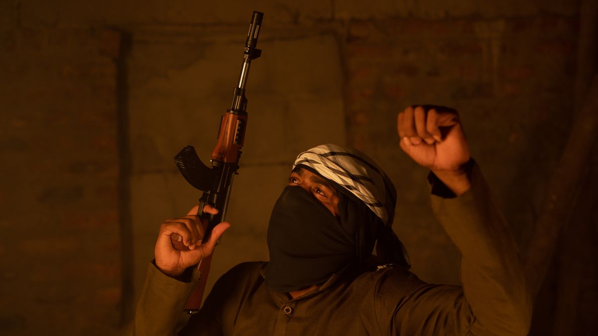 Tálibán bez soudu popravil 72 lidí napojených na bývalou vládu