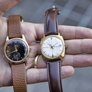 Značka Prim již v Československu existovala, ale pod touto ochrannou známkou se vyráběly jen budíky a hodiny. Přejmenováním náramkových hodinek na Prim došlo ke sjednocení značky.