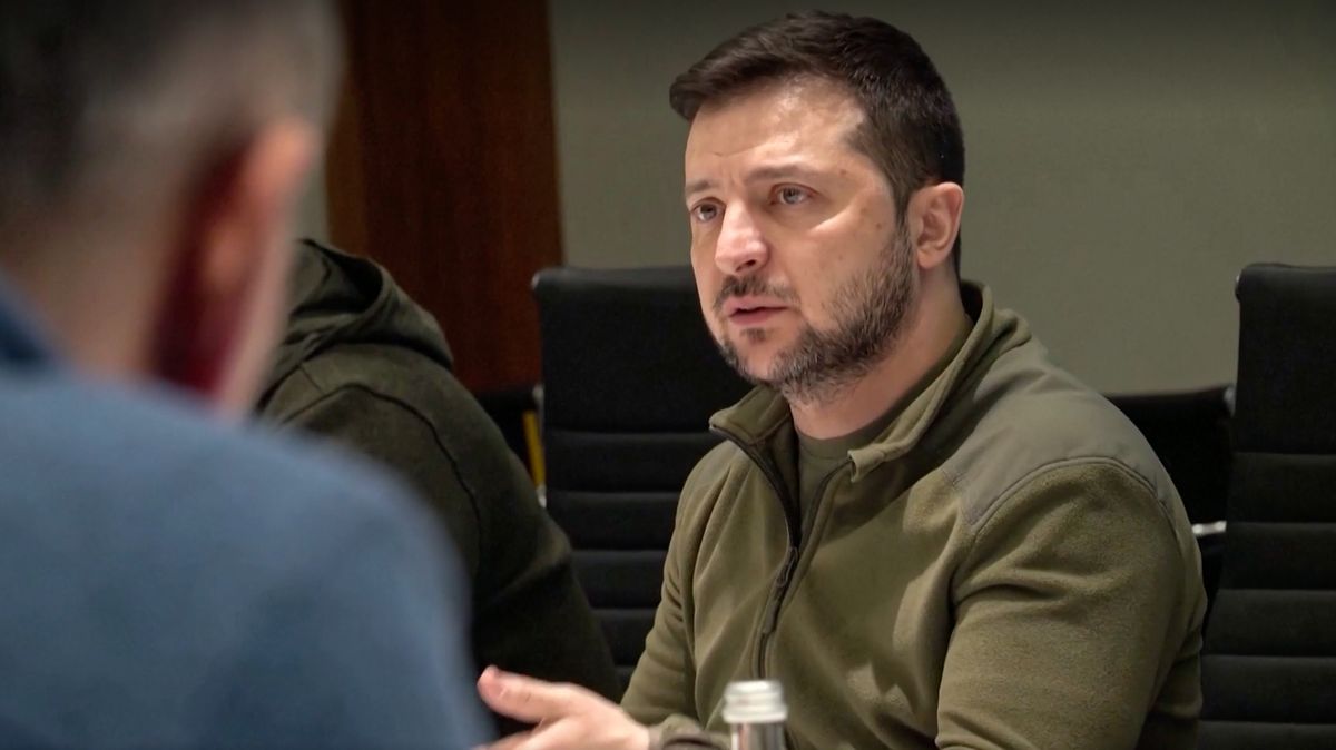 Ukrajina podle Ruska v noci zahájila protiofenzivu. Přišla prý o stovky mužů