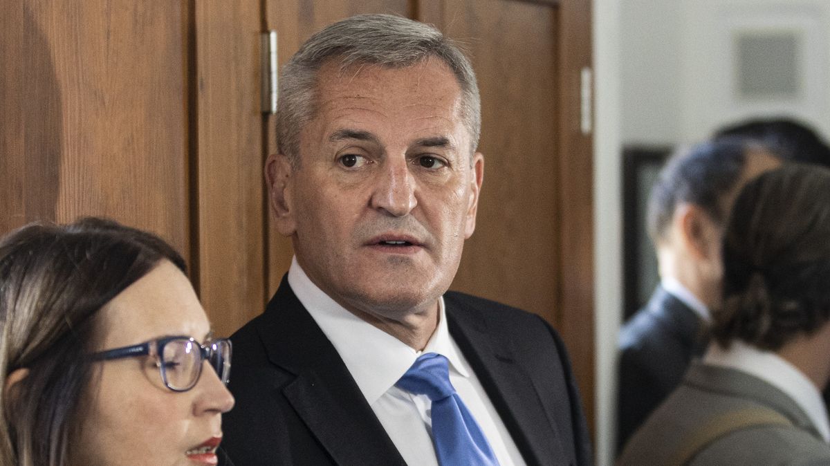 Soud poslal Sisáka v případu insolvence Via Chem Group na osm let do vězení