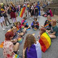 Přehlídka Prague Pride s průvodem se uskutečnila poprvé v srpnu 2011. 