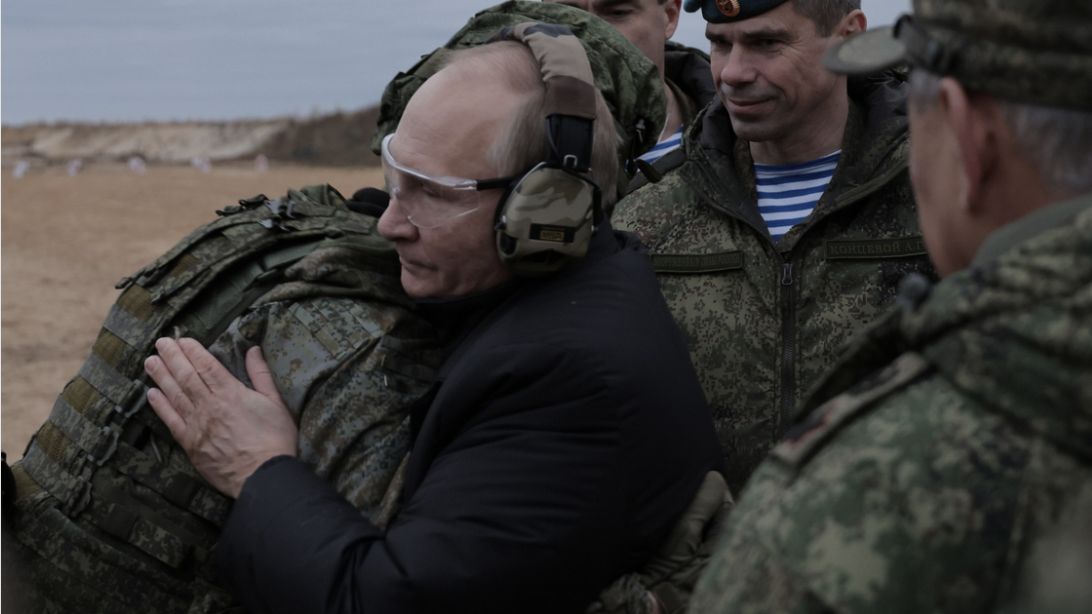 Kreml sází na „tajnou mobilizaci“. Muže do armády dostává nátlakem