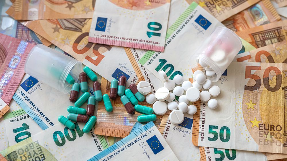 Léky se „ztrácí“ do zahraničí. Motivem k podvodům je násobně vyšší cena