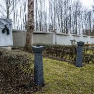 Hřbitov Ďáblice –⁠⁠⁠⁠⁠⁠ pomník obětem komunistického režimu.