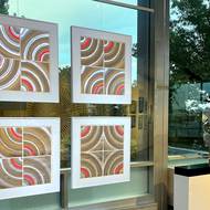 Pohled do expozice výstavy Milana Dobeše v pražské galerii EXPO 58.