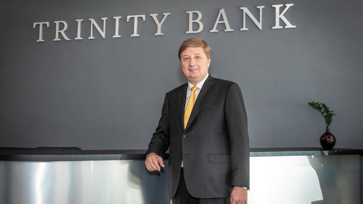 Lapčík posiluje svůj vliv. Trinity Bank navýšila kapitál o 1,2 miliardy