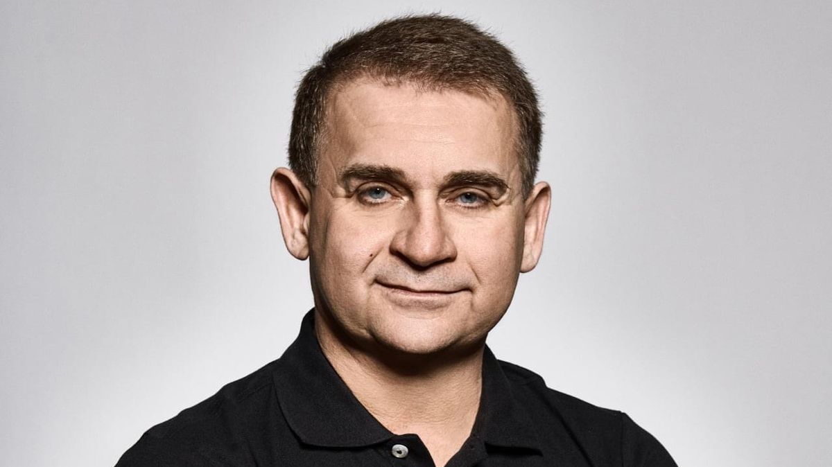 Skupina Kaprain miliardáře Karla Pražáka koupila fotbalové Pardubice