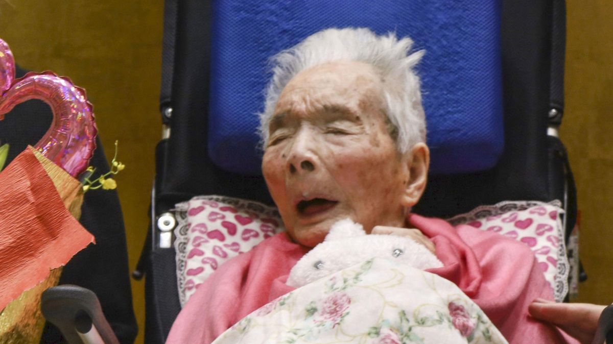 Zemřel druhý nejstarší člověk, Japonce Fuse Tacumiové bylo 116 let