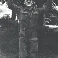 Rotmistr Josef Valčík, člen paraskupiny Silver A. 