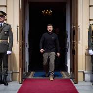 Ukrajinský prezident Volodymyr Zelenskyj dlouhodobě usiluje o navýšení západní vojenské podpory, proti které se Maďarsko staví.