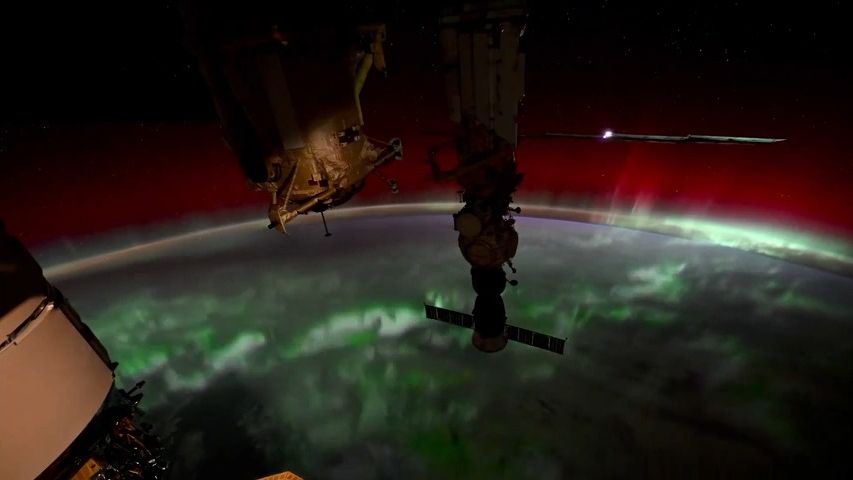 Video: Astronaut pořídil z vesmíru úchvatné záběry polární záře