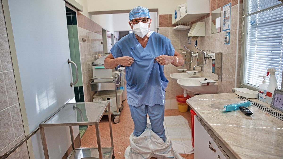 Pozor, obezita! Porodníkův výkřik u snímků nahých žen. Jak to vidí experti