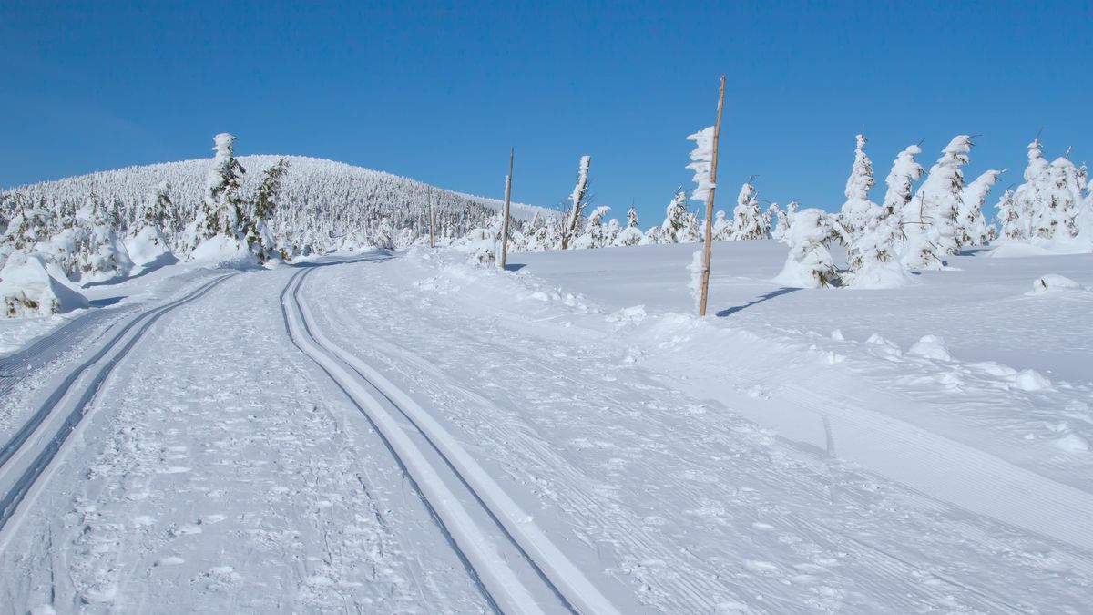 Pro běžkaře v Jizerských horách upraví tratě, sezonu zahájí skiareál Ještěd