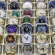 Hodinky bez řemínku ze sbírky Libora Hovorky, který v oddělení vývoje hodinek Prim strávil s přestávkami osmnáct let.