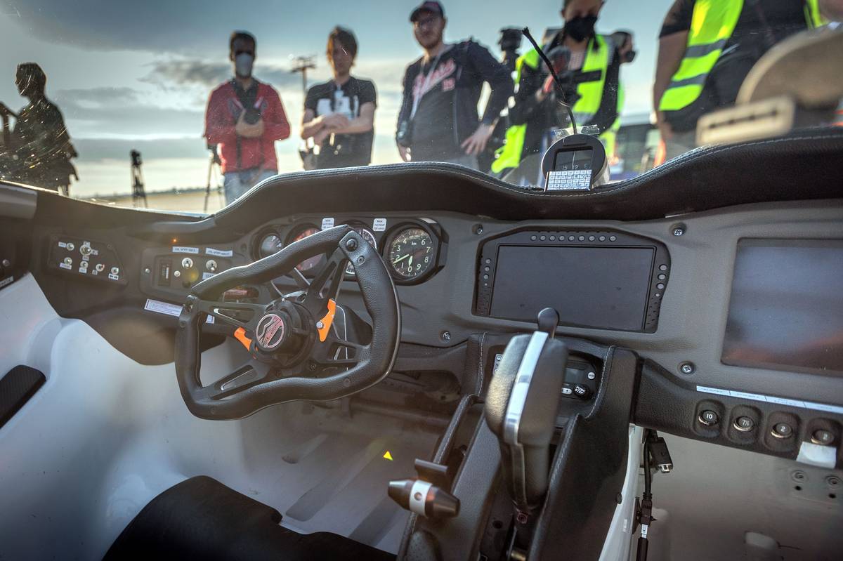 Létající auto AirCar od slovenské firmy Klein Vision.