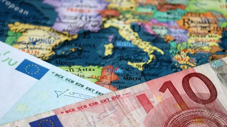 Euro ne, raději prohru. Proevropské voliče ODS nechce