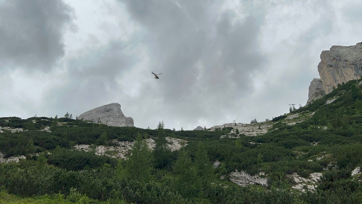 Nedělní sesuv ledovce v italských Dolomitech má druhou oběť z Česka