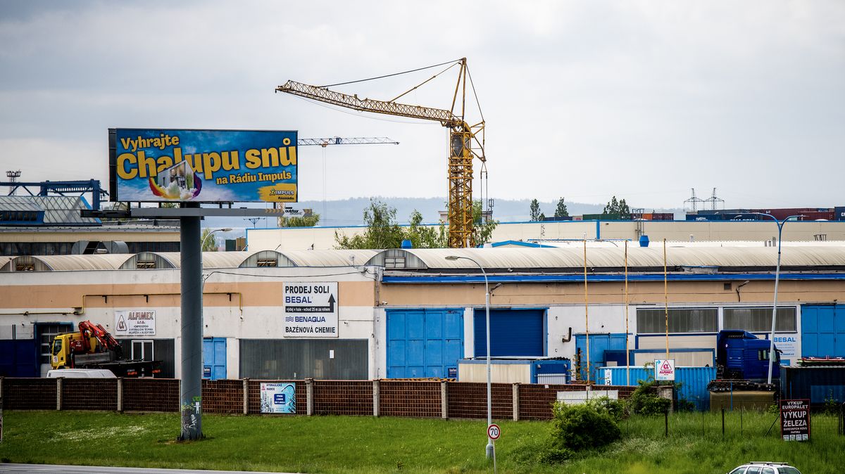 Obce nestojí o průmysl a velký byznys. Peněz jim přináší skoro nejméně v Evropě