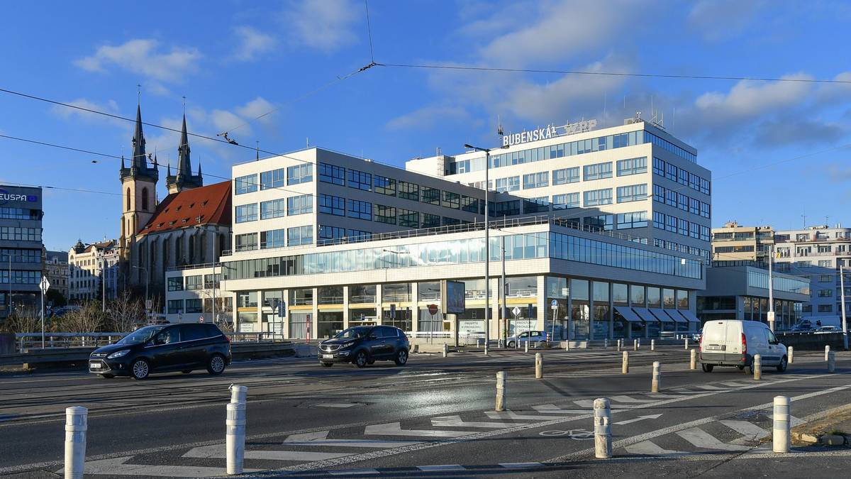 Funkcionalistická budova Elektrických podniků.