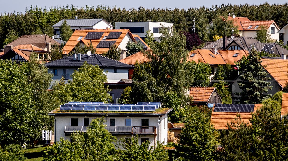 V pozadí byznysu s nemovitostními podíly stojí slovenský solární magnát
