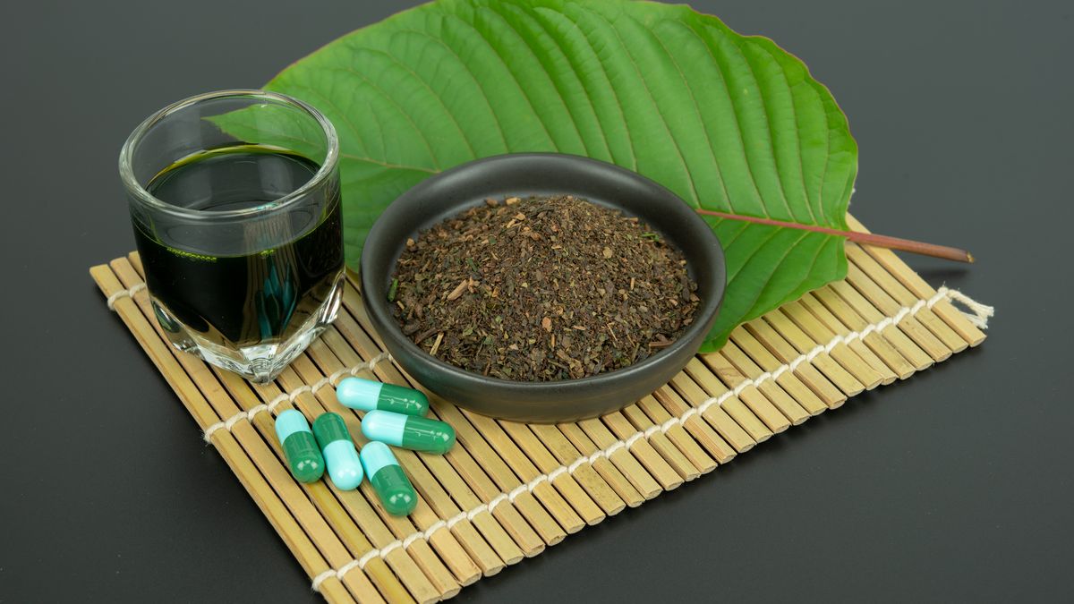 Nová vláda bude řešit, zda na kratom neuvalit spotřební daň