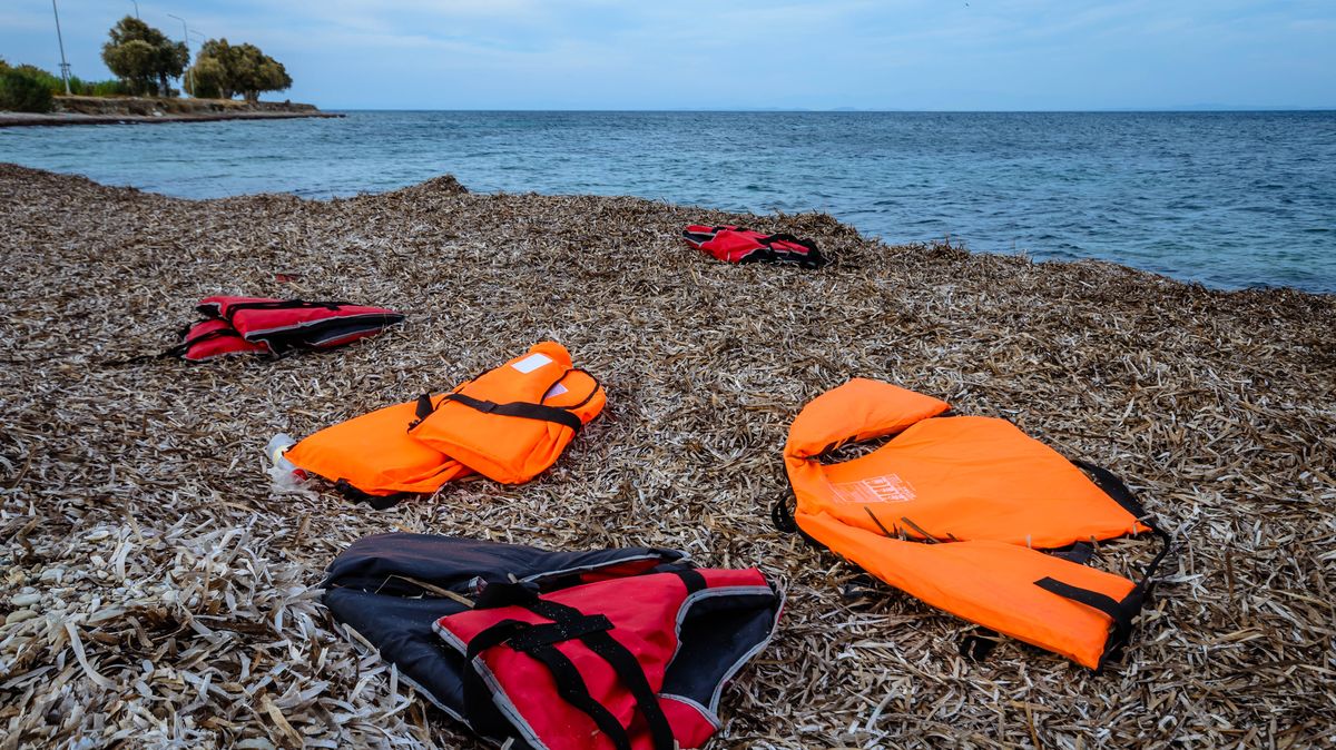 Další tragédie na moři. Ve Španělsku vyplavily vlny na pláž 8měsíční holčičku