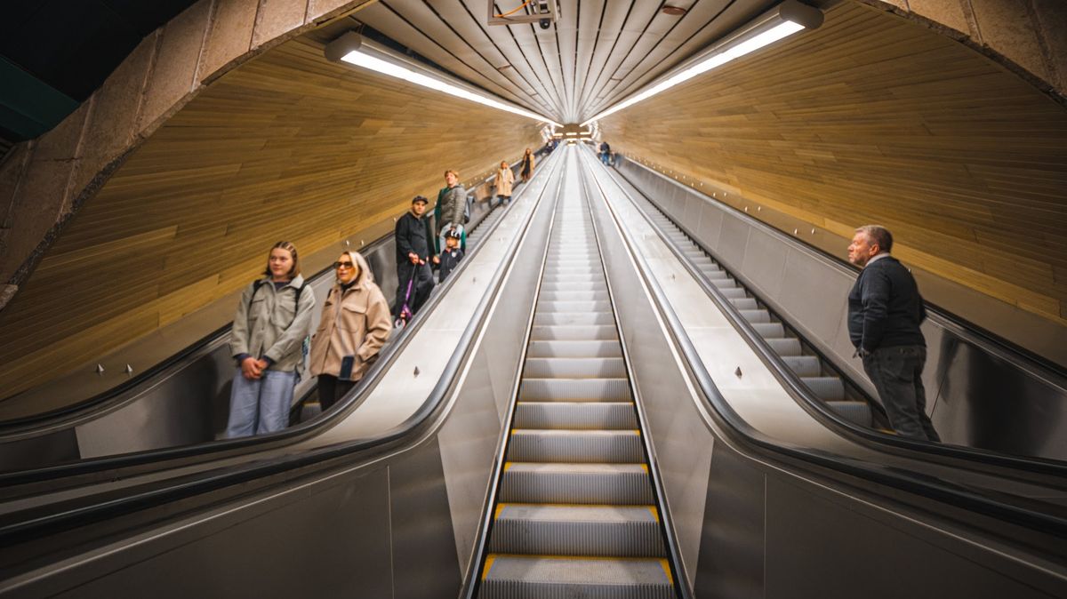 Krásné metro bez reklam slaví rok. Problém je ale úplně jinde